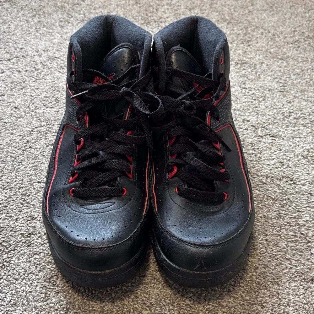Air Jordan 2 Retro Black/Red Size Men’s 10.5 2015 Release 834274-001